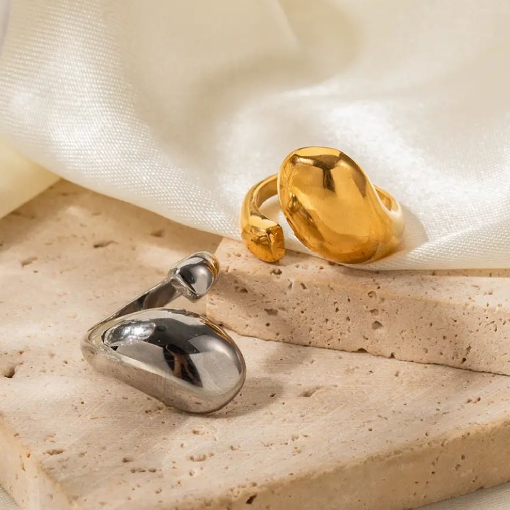 Gold/ Silver Adjustable Finger Rings - Picture 2 of 4